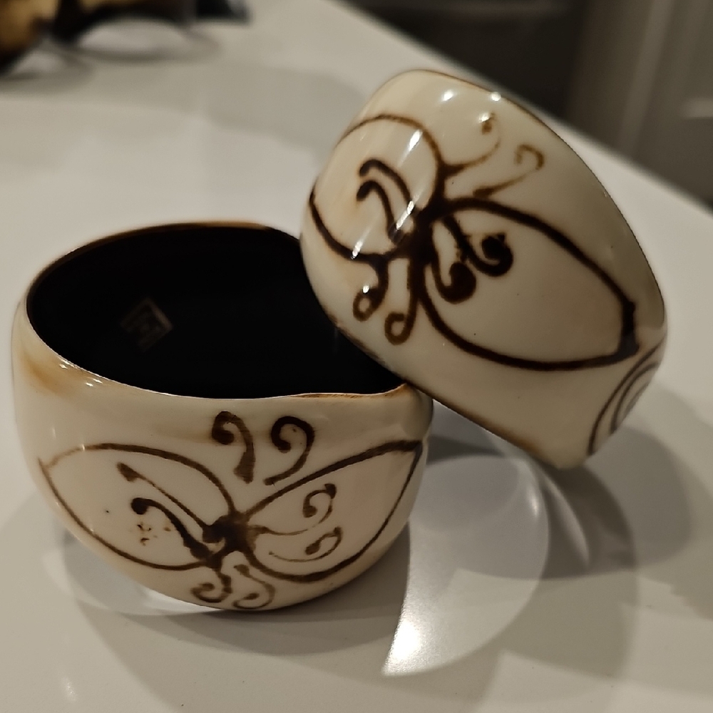 Elegant Cream and Brown Ceramic Napkin Rings